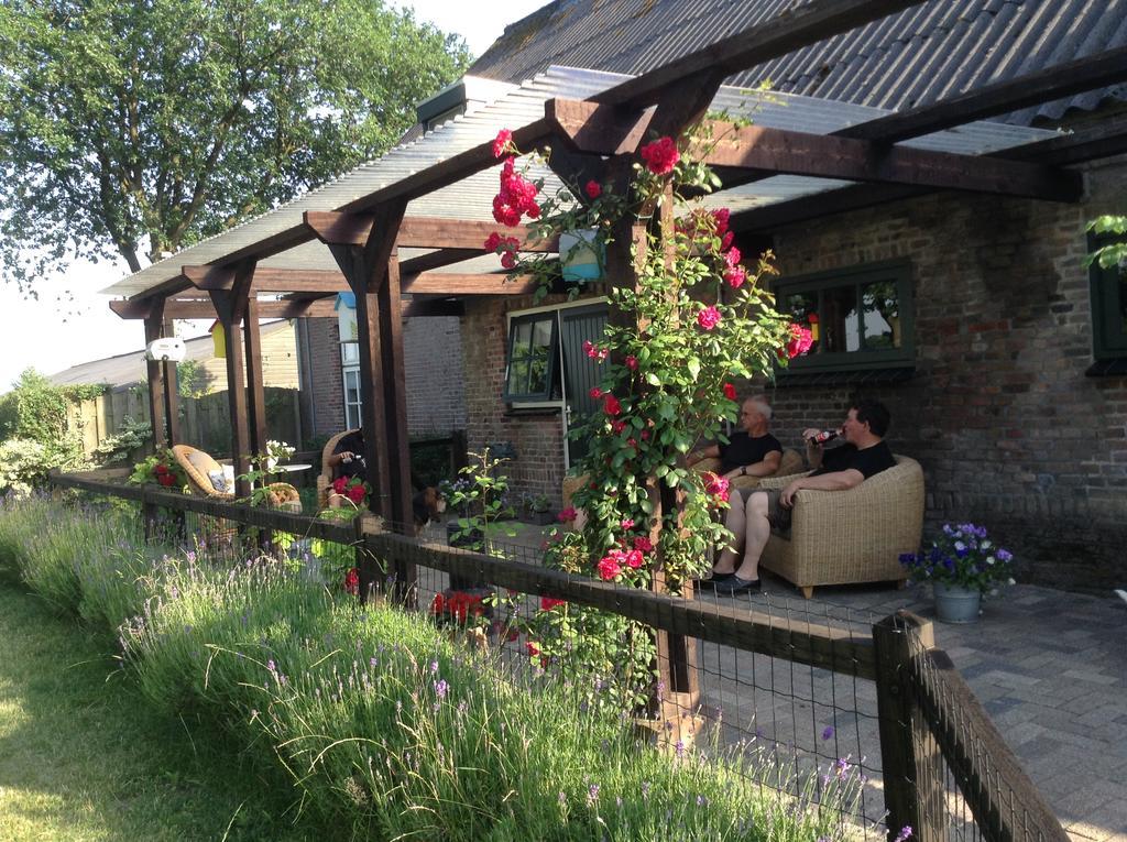 Bed En Boterham Hoeve Boord Ven Bed and Breakfast Eersel Esterno foto