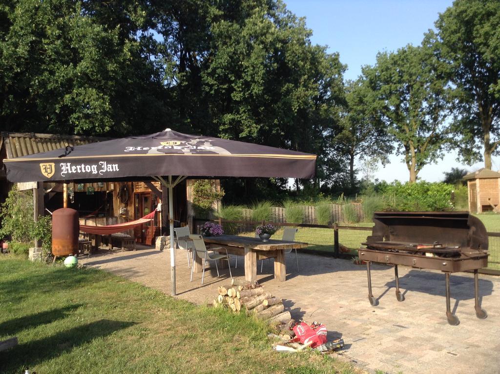 Bed En Boterham Hoeve Boord Ven Bed and Breakfast Eersel Esterno foto